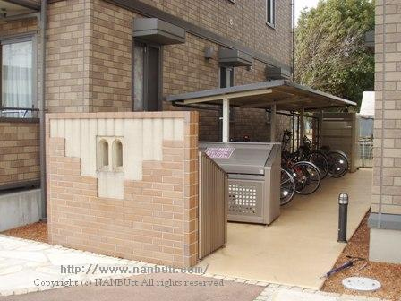 屋根付駐輪場