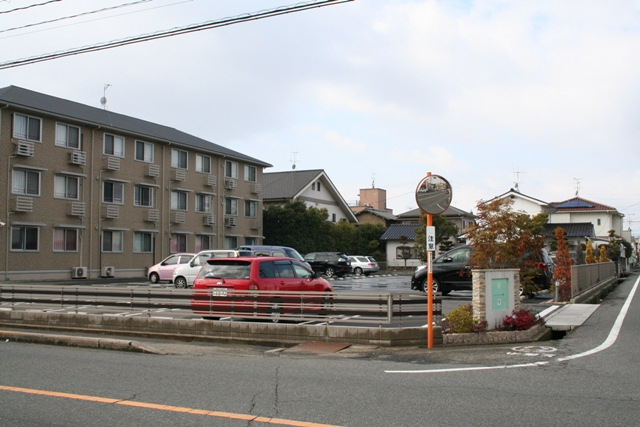 広い駐車場