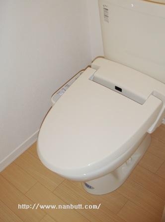 温水洗浄便座トイレ
